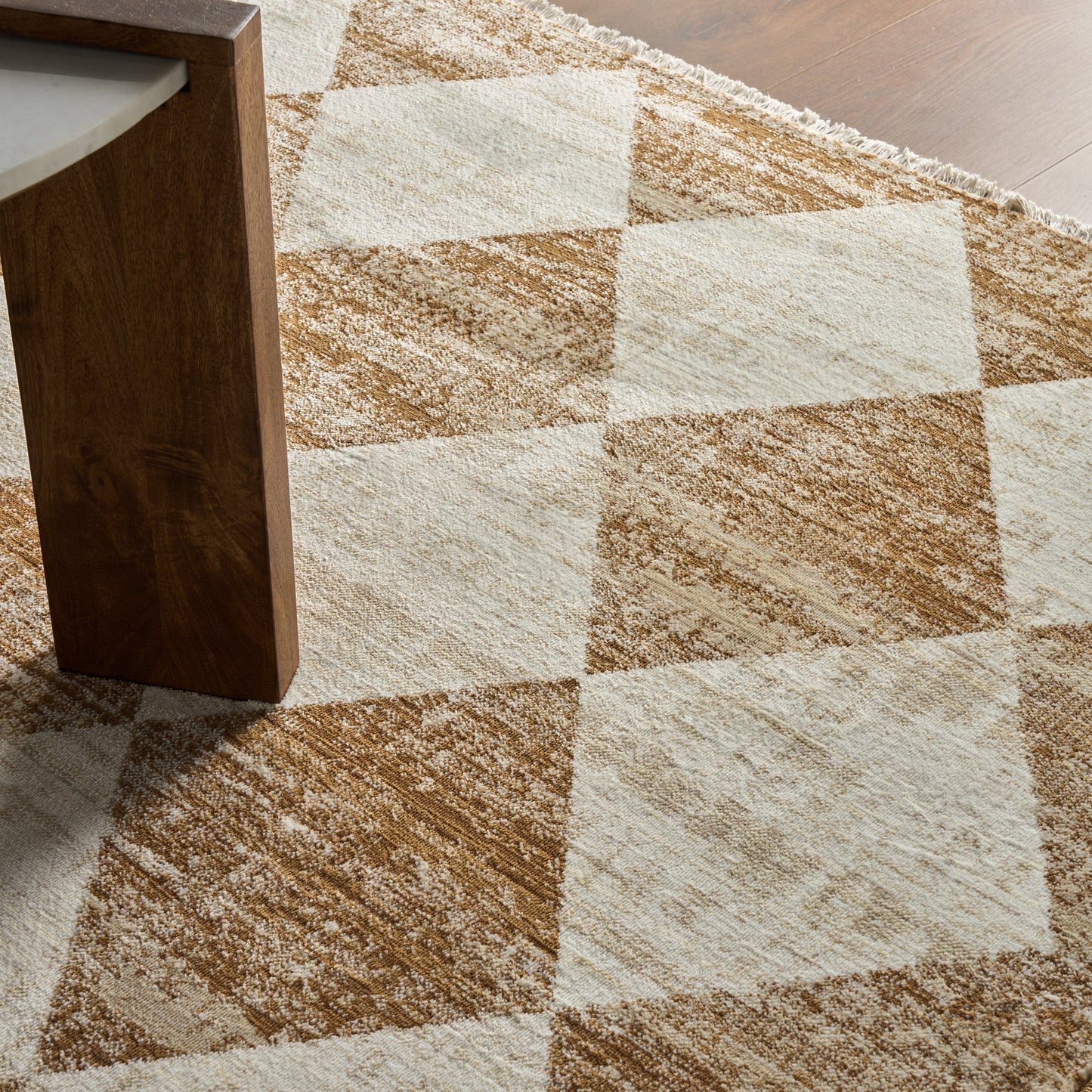 RoomLift™ Diamond Area Rug