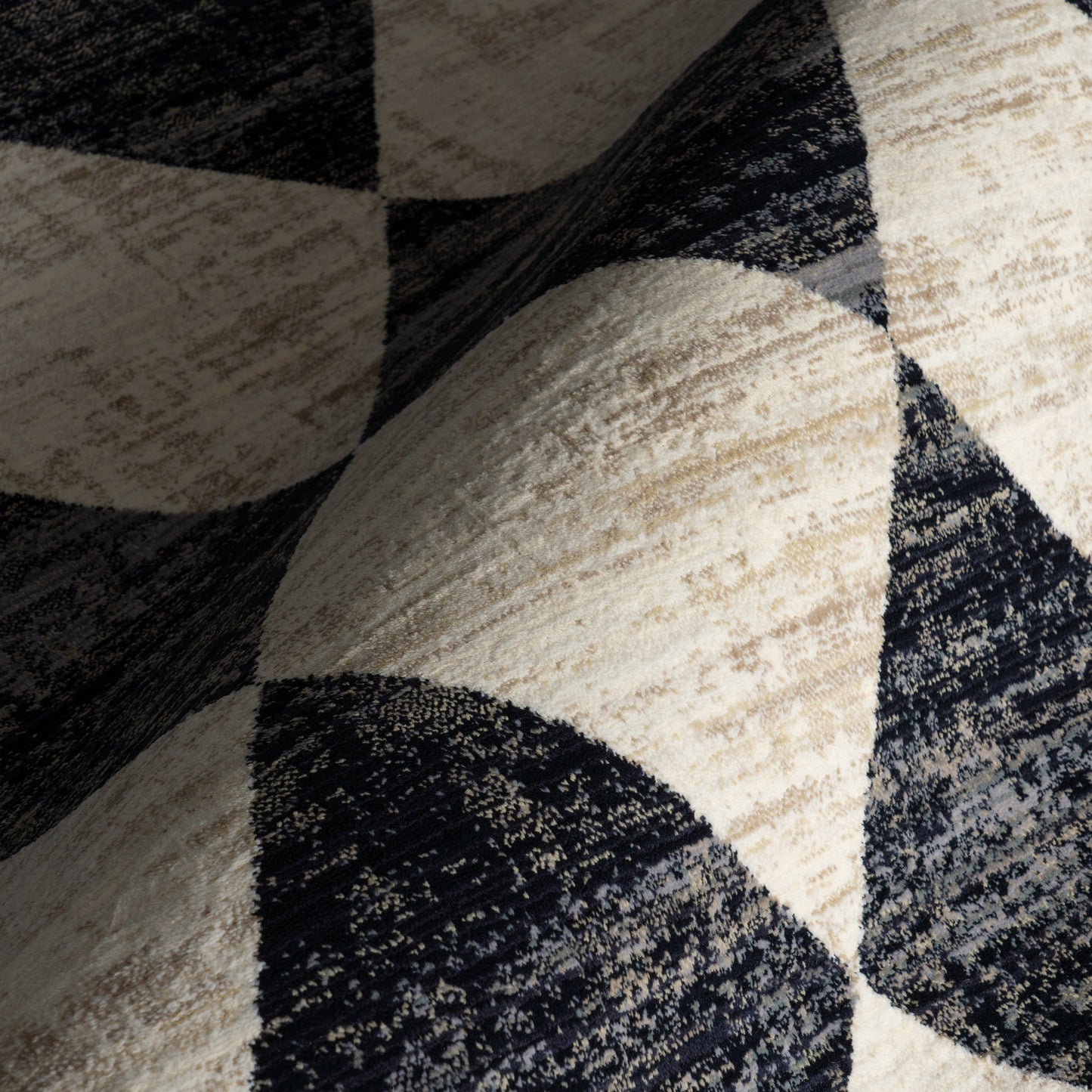 RoomLift™ Diamond Area Rug